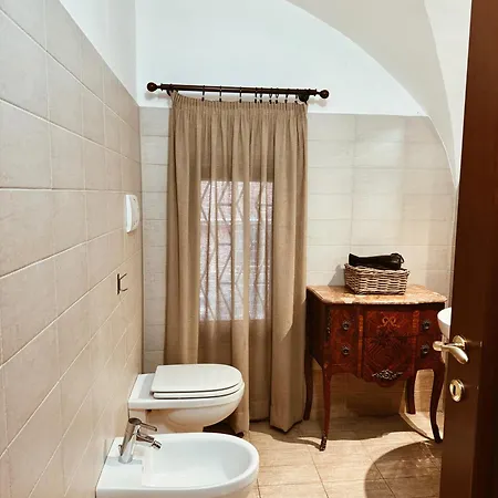 Gæstehus Residenza Tritone Luxury Trevi Fountain *