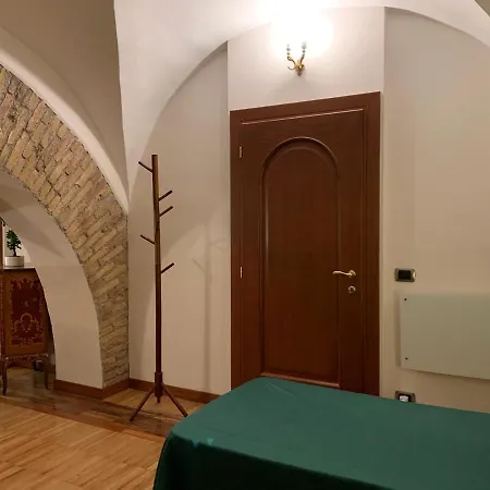 Gasthof Residenza Tritone Luxury Trevi Fountain Rom