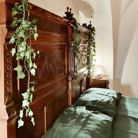 Gasthof Residenza Tritone Luxury Trevi Fountain *