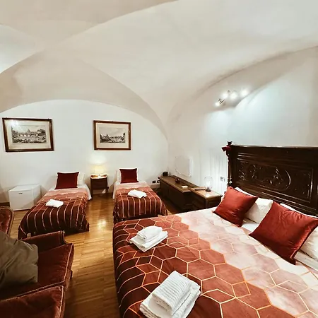 Residenza Tritone Luxury Trevi Fountain Gasthof Rom