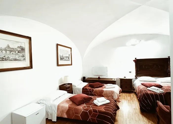 Pensionat Residenza Tritone - Trevi Fountain 4*